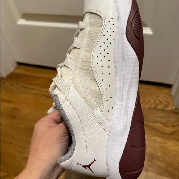 Nike Air Jordan 11 CMFT Low Mens Sz 10 - Picture 12 of 13